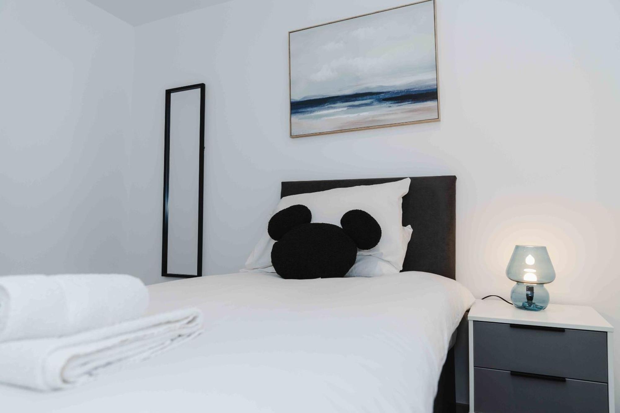 Stunning Luxury Stay By Vichy Kingston upon Hull ภายนอก รูปภาพ