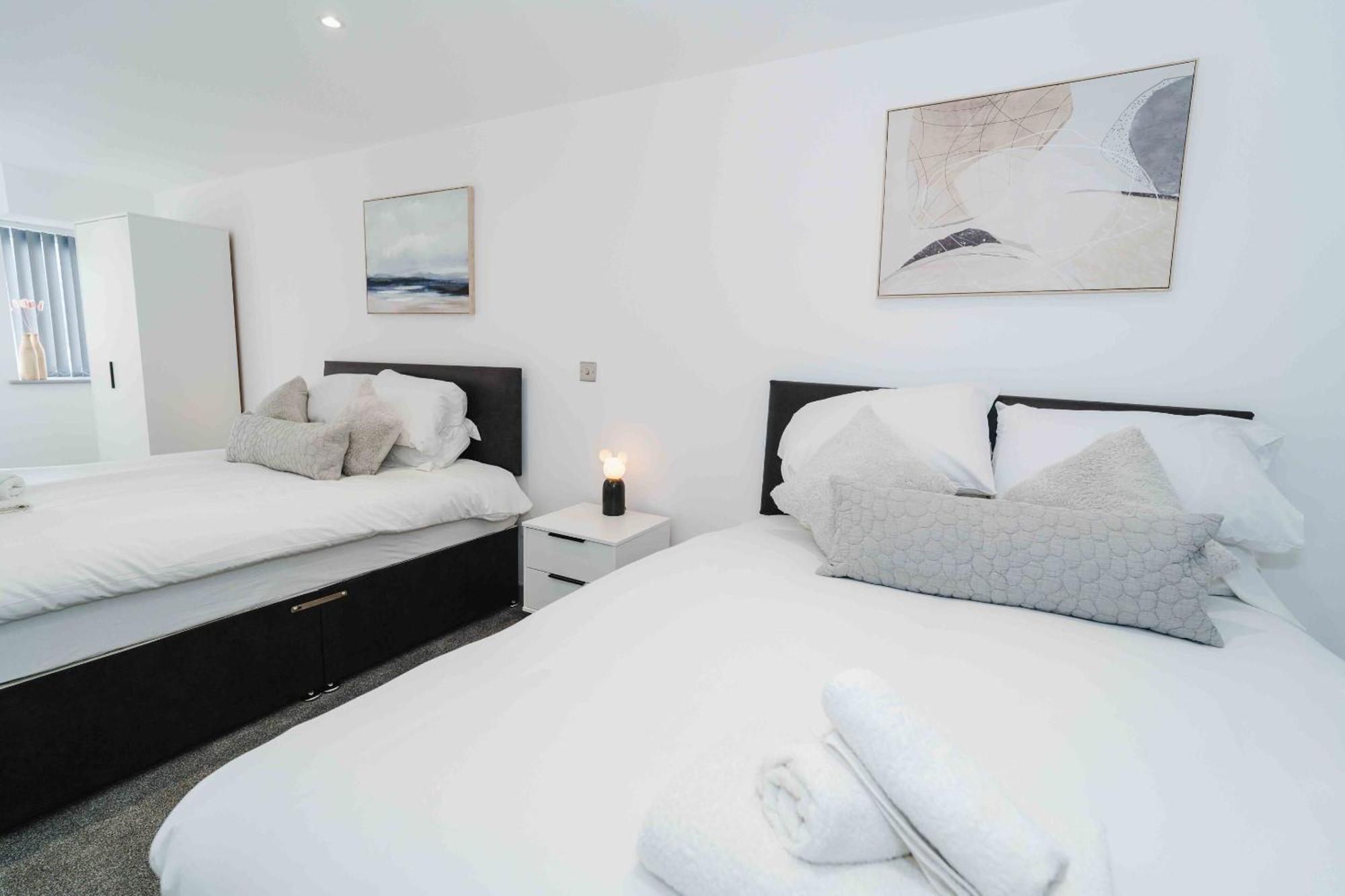 Stunning Luxury Stay By Vichy Kingston upon Hull ภายนอก รูปภาพ