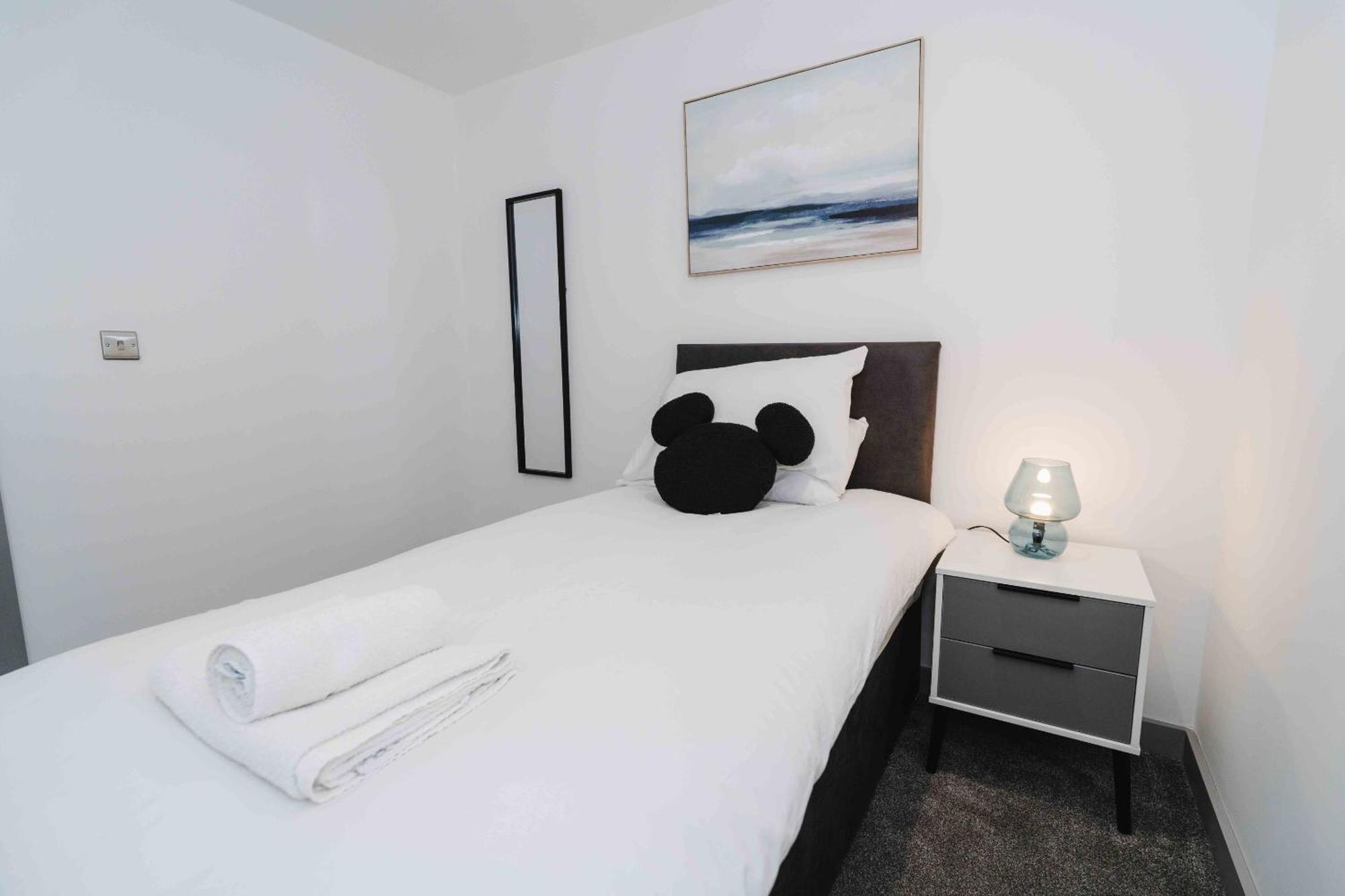 Stunning Luxury Stay By Vichy Kingston upon Hull ภายนอก รูปภาพ
