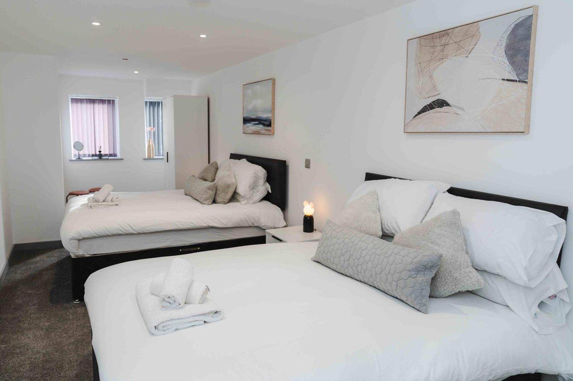 Stunning Luxury Stay By Vichy Kingston upon Hull ภายนอก รูปภาพ